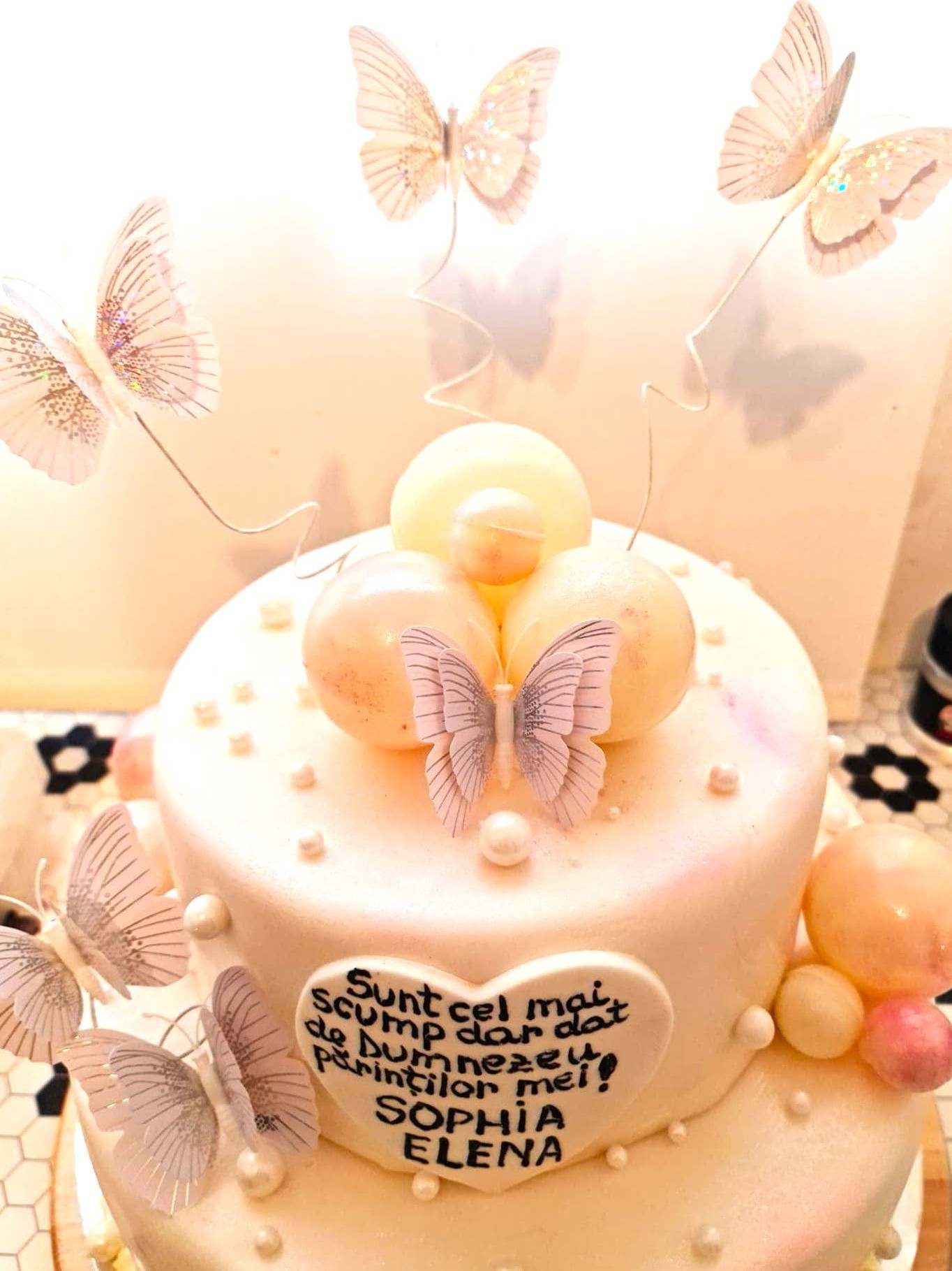 Bespoke children's birthday cake